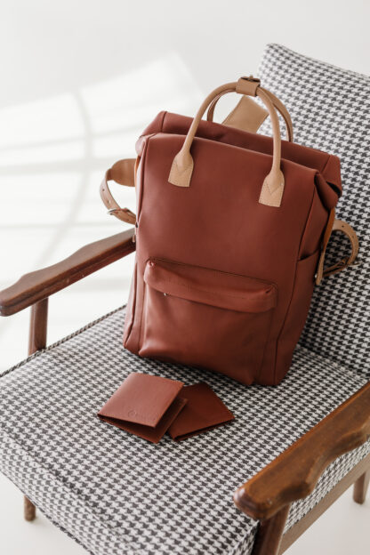 tobacco brown leather backpack stonecamp